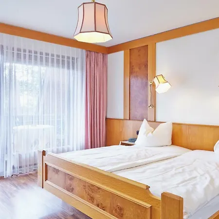 Hotel Ringhotel Garni Pflug Oberkirch (Baden)