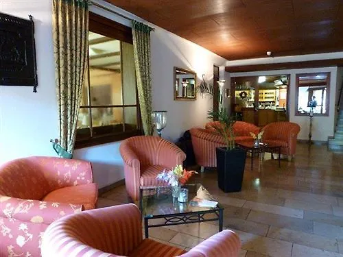 فندق Ringhotel Garni Pflug أوبركيرش