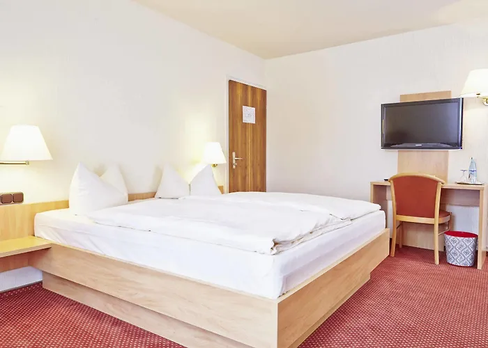 Ringhotel Garni Pflug 3* أوبركيرش