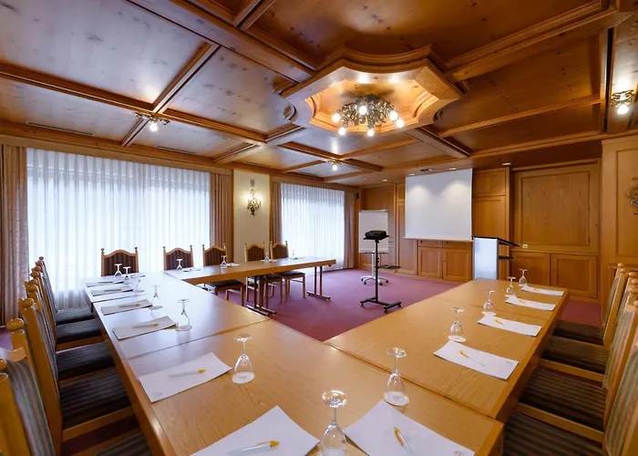 Ringhotel Garni Pflug فندق أوبركيرش