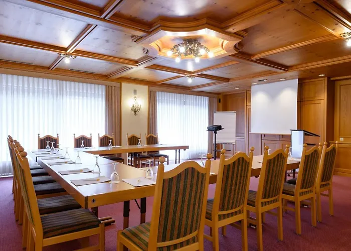 Ringhotel Garni Pflug فندق أوبركيرش